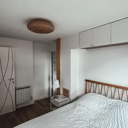 T2 Entierement Equipe, Acces Plage Direct Apartmán