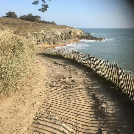T2 Entierement Equipe, Acces Plage Direct Apartmán *